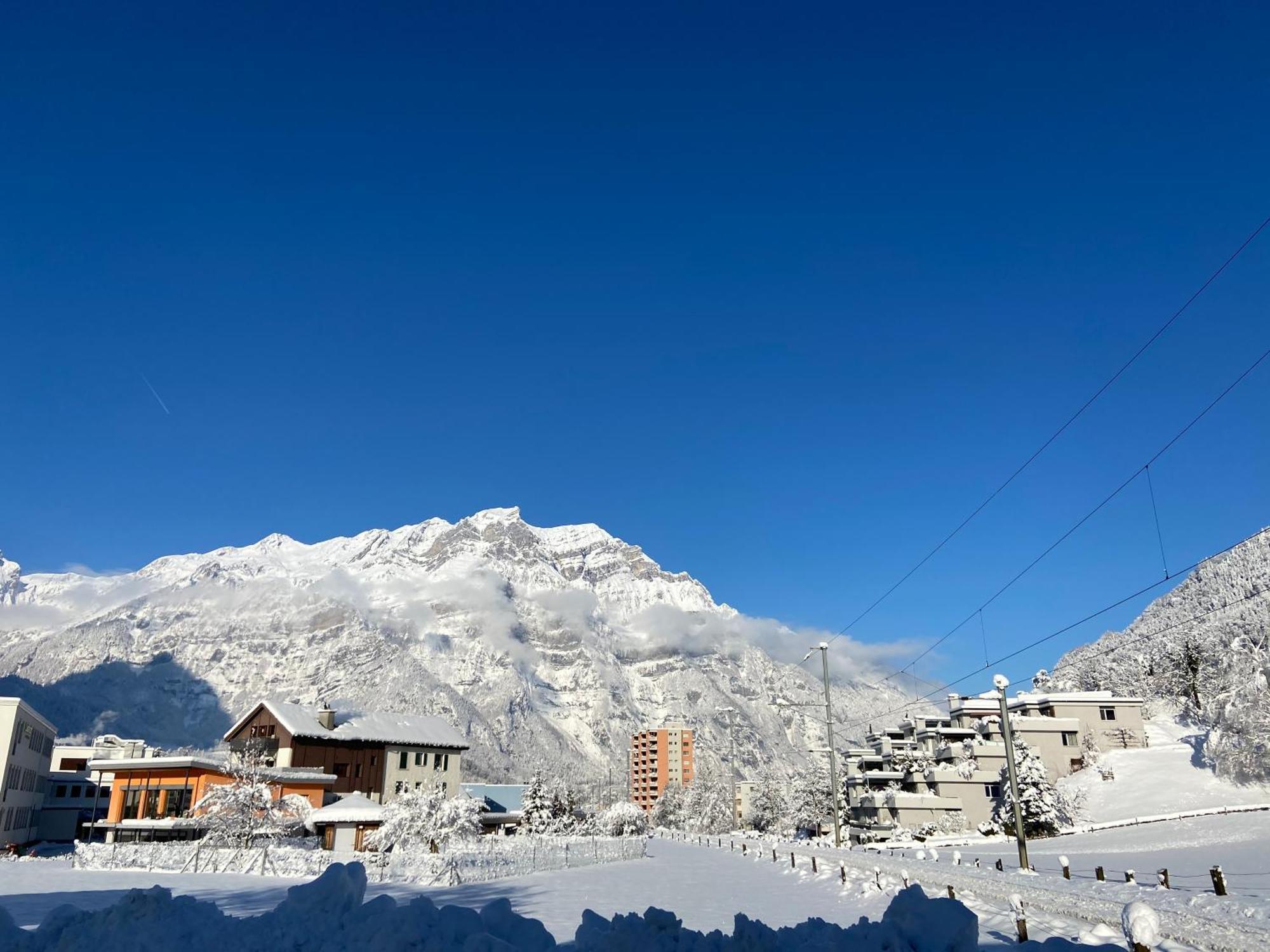 Mitten In Den Glarner Alpen Hot Tub & Alpenblick Glarus