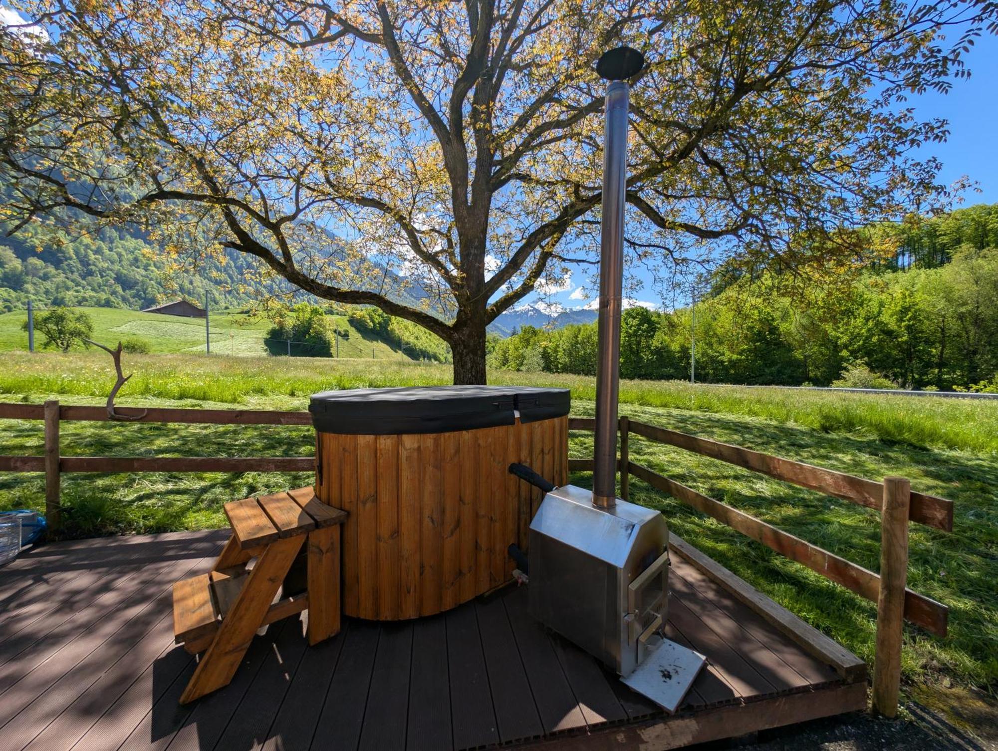 Mitten In Den Glarner Alpen Hot Tub & Alpenblick Glarus